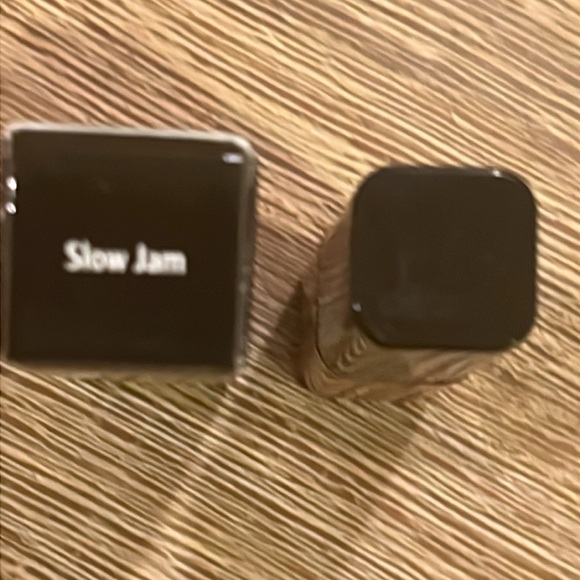 Makeup Bundle - Picture 11 of 12